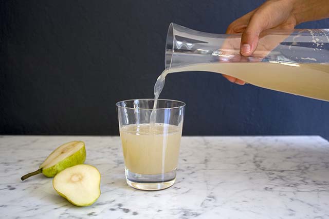 Pear Ginger Fizz Recipe | Snowe Drinkware | Like Fresh Laundry